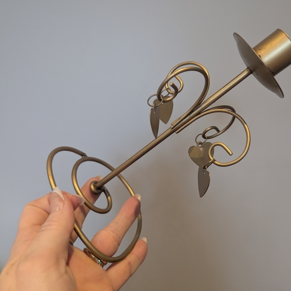 Elegant Gold Heart Candle Holder - Picture 6 of 9
